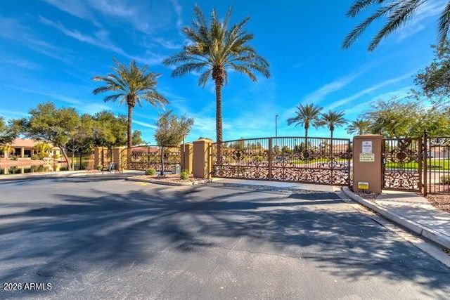 1680 W BARTLETT Way, Chandler, AZ 85248