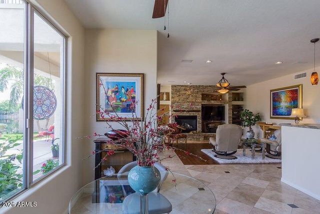 1680 W BARTLETT Way, Chandler, AZ 85248