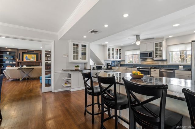 1 Hitching Post Lane, Chappaqua, NY 10514