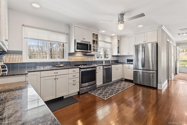 1 Hitching Post Lane, Chappaqua, NY 10514