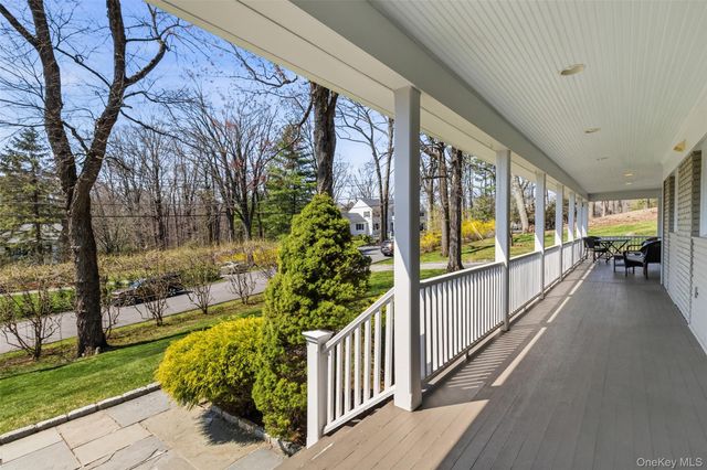 1 Hitching Post Lane, Chappaqua, NY 10514