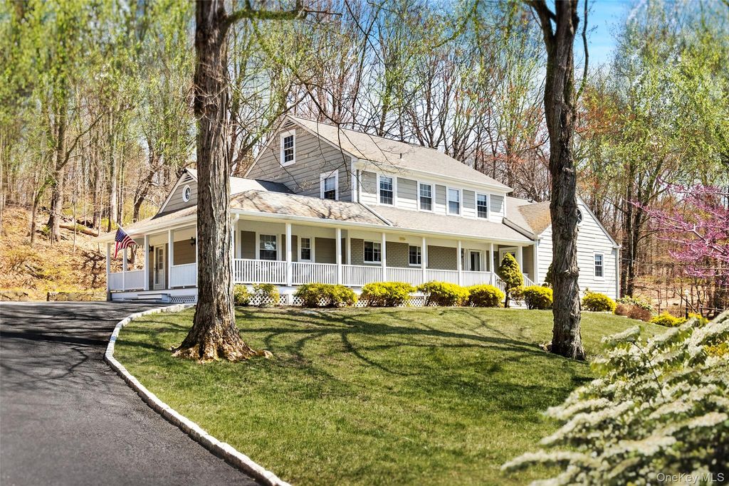 1 Hitching Post Lane, Chappaqua, NY 10514