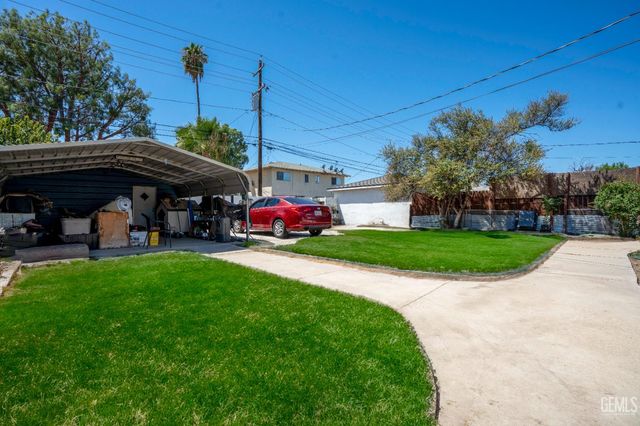 2615 Truxtun Avenue, Bakersfield, CA 93301