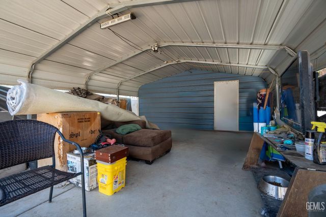 2615 Truxtun Avenue, Bakersfield, CA 93301