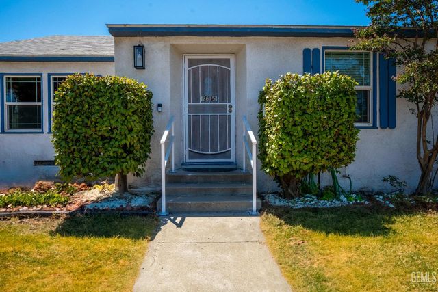 2615 Truxtun Avenue, Bakersfield, CA 93301