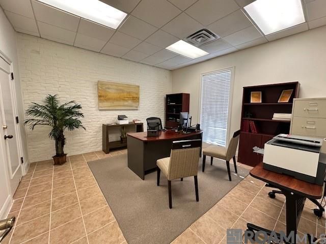 660 Lobdell, Baton Rouge, LA 70806
