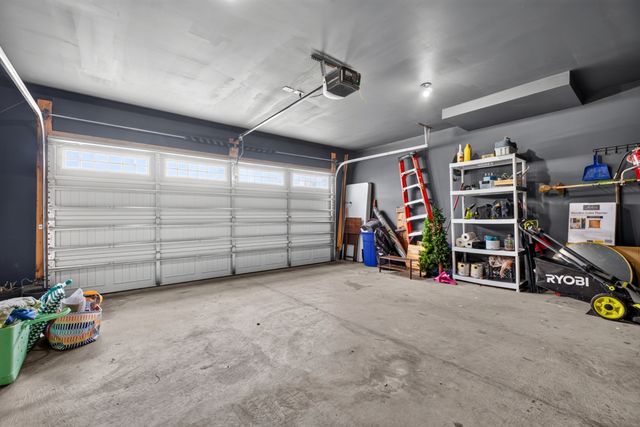 5520 Compass Way, Christiana, TN 37037