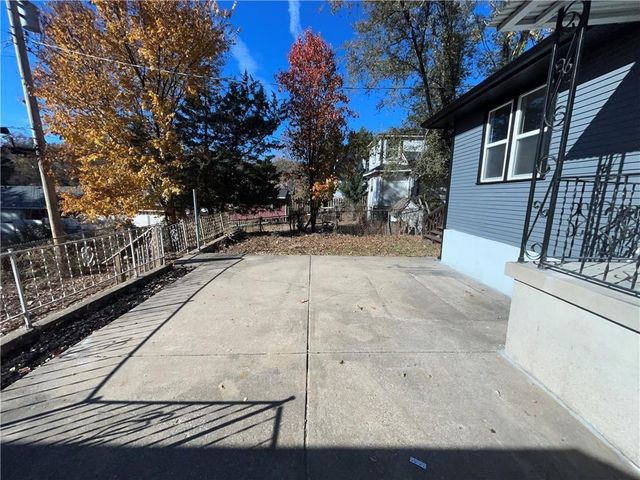 2651 Minnesota Ave Avenue, Kansas City, KS 66102