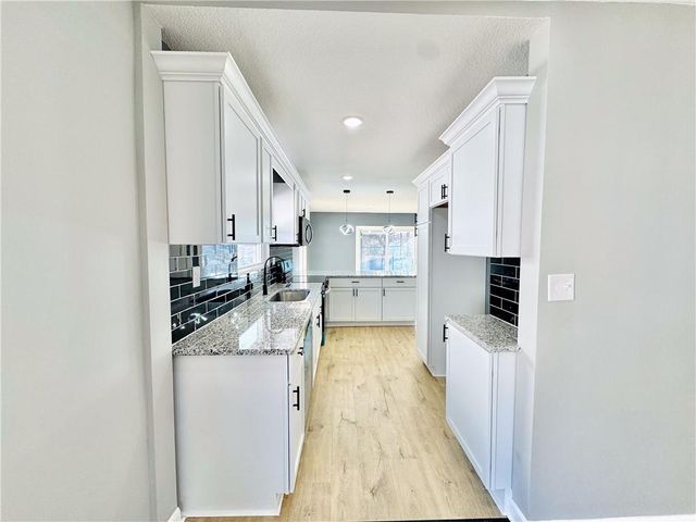 2651 Minnesota Ave Avenue, Kansas City, KS 66102