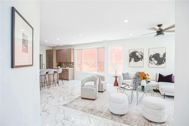 8755 E Garden View, Anaheim, CA 92808