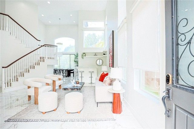 8755 E Garden View, Anaheim, CA 92808