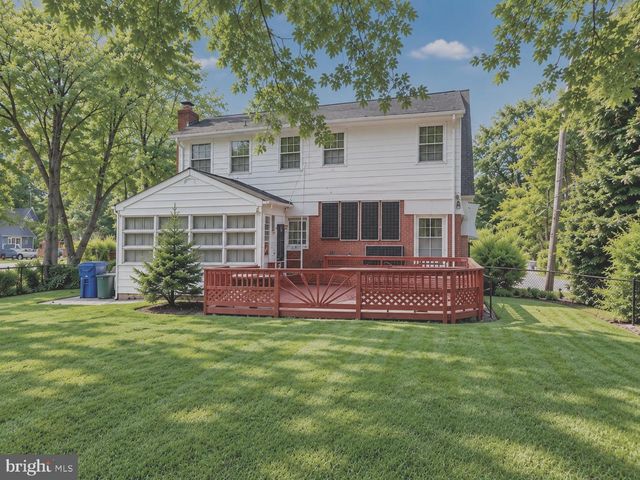 10426 TULLYMORE DR, Hyattsville, MD 20783