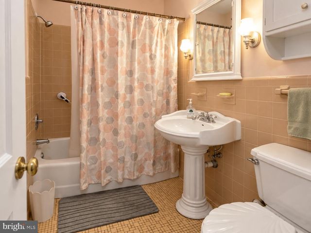 10426 TULLYMORE DR, Hyattsville, MD 20783