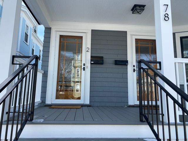 78 Hewlett St 2, Boston, MA 02131