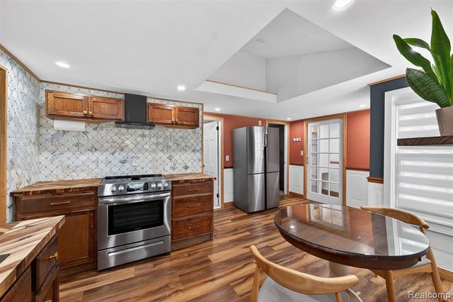 2224 Garfield Street, Port Huron, MI 48060