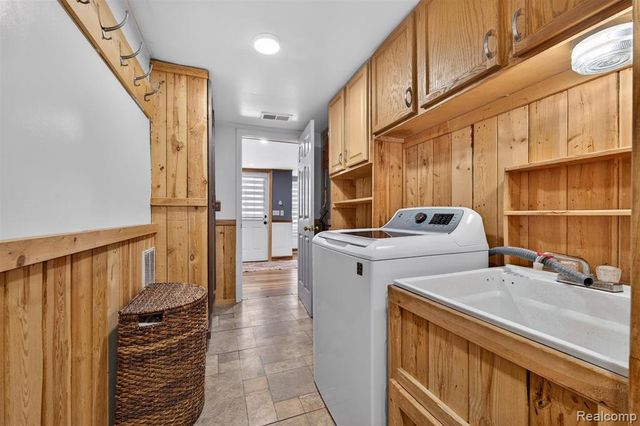 2224 Garfield Street, Port Huron, MI 48060