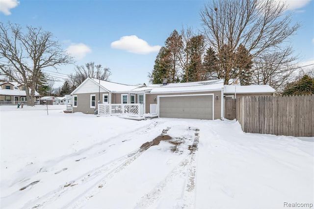 2224 Garfield Street, Port Huron, MI 48060