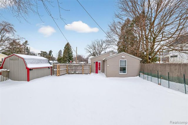 2224 Garfield Street, Port Huron, MI 48060