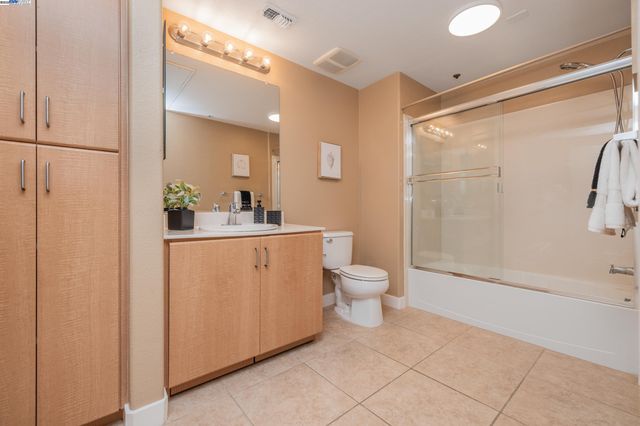 5501 DE MARCUS BLVD 206, Dublin, CA 94568