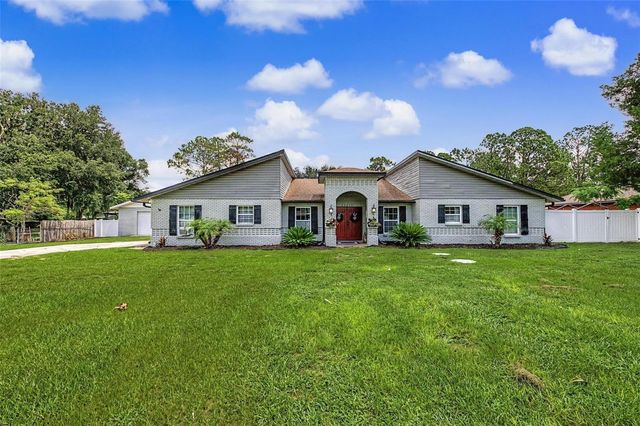 29311 CHANDLER TRACE, Wesley Chapel, FL 33545