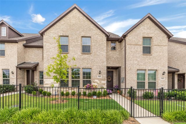 5948 Bursey Road, Watauga, TX 76148