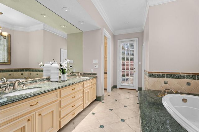 23123 Holly Creek Trail, Tomball, TX 77377