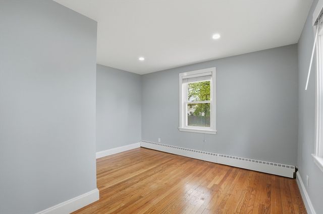 14 Lexington Street, Franklin, MA 02038