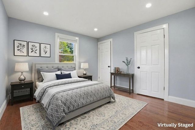 14 Lexington Street, Franklin, MA 02038