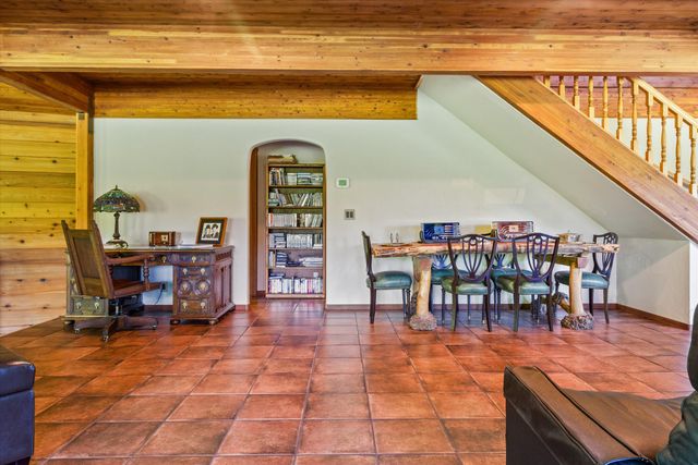 4896 Highway 66, Ashland, OR 97520