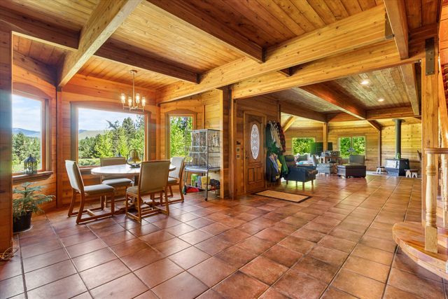 4896 Highway 66, Ashland, OR 97520