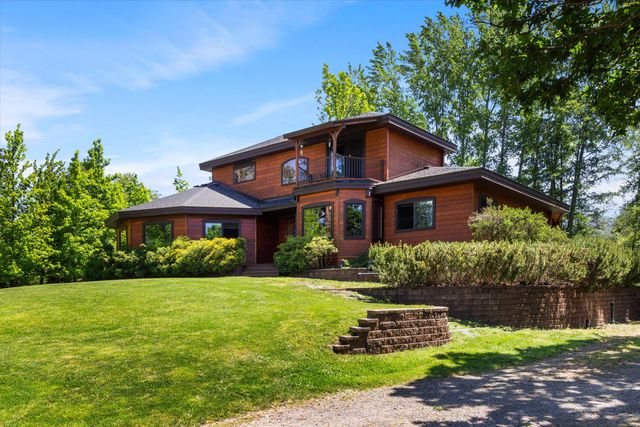 4896 Highway 66, Ashland, OR 97520