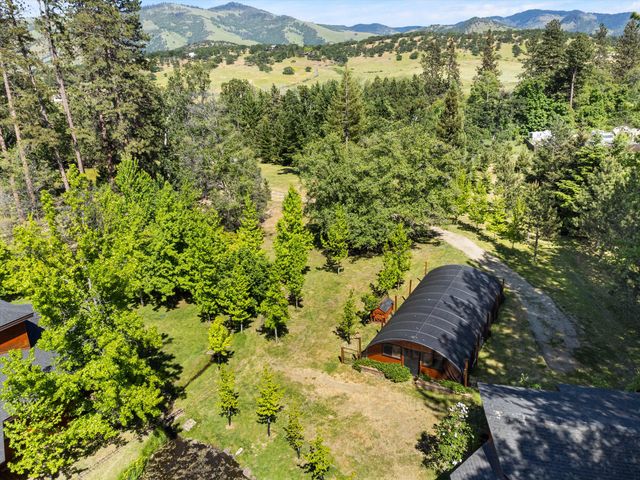 4896 Highway 66, Ashland, OR 97520