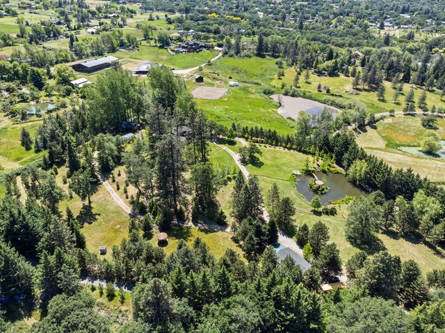 4896 Highway 66, Ashland, OR 97520