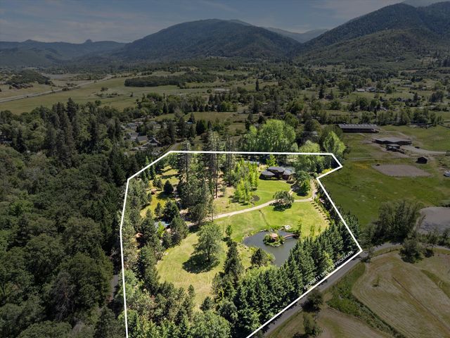 4896 Highway 66, Ashland, OR 97520