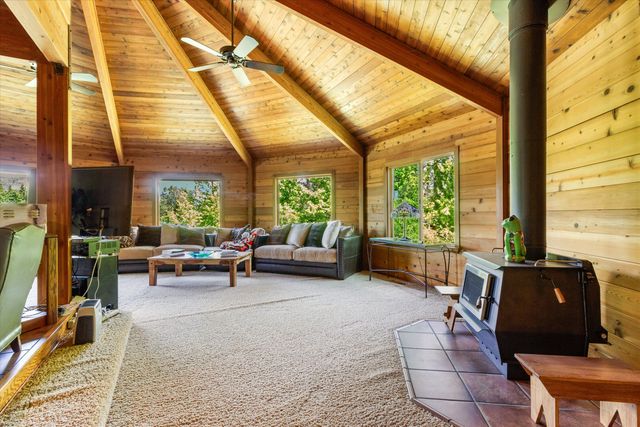 4896 Highway 66, Ashland, OR 97520