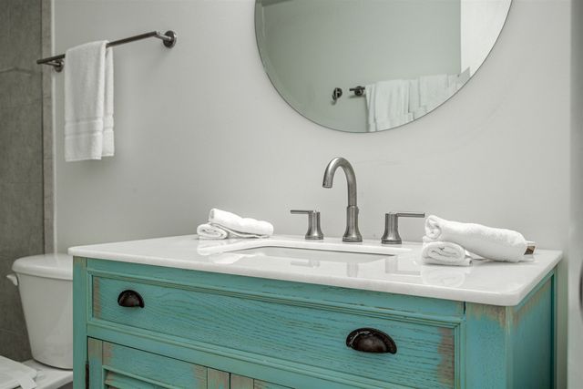 25 Village Del Lago Cir, St Augustine, FL 32080