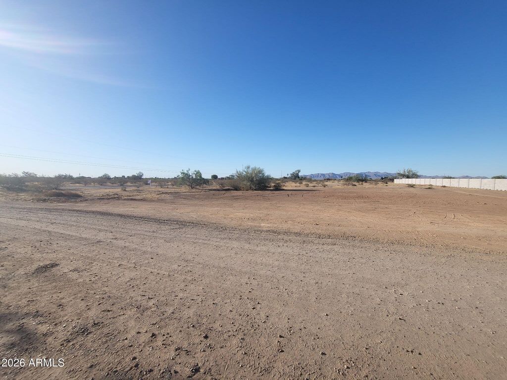 22317 W Calle De Los Flores -- -, Wittmann, AZ 85361 — exterior