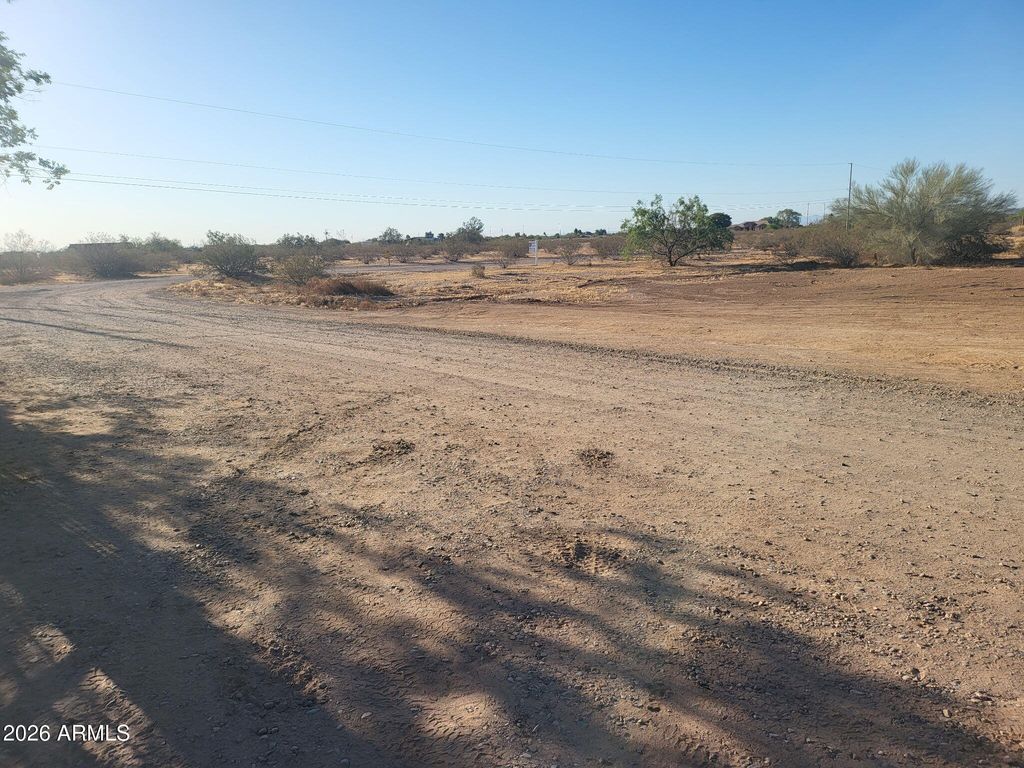 22317 W Calle De Los Flores -- -, Wittmann, AZ 85361 — photo 4