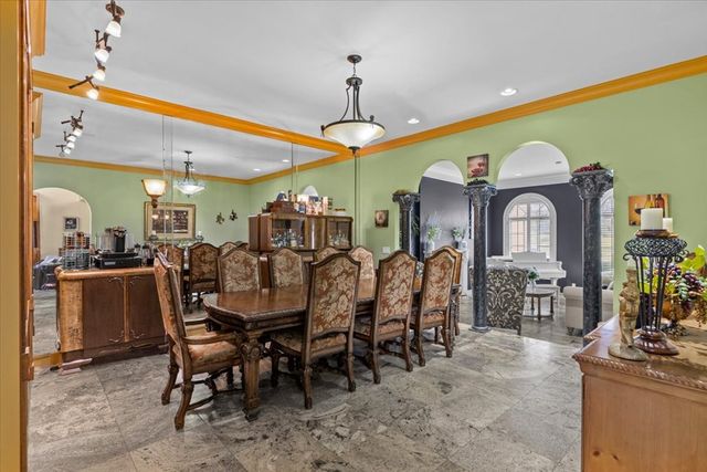 200 Asphodel Drive, Dothan, AL 36303