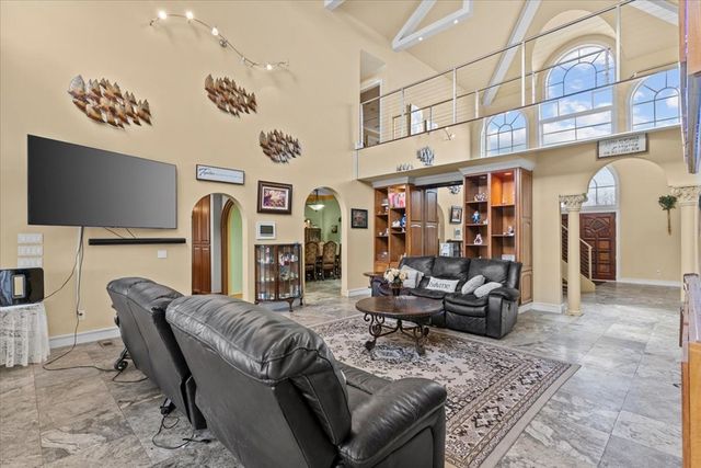 200 Asphodel Drive, Dothan, AL 36303