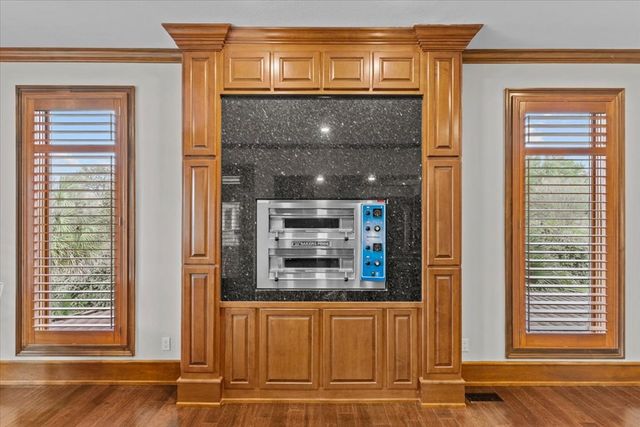 200 Asphodel Drive, Dothan, AL 36303