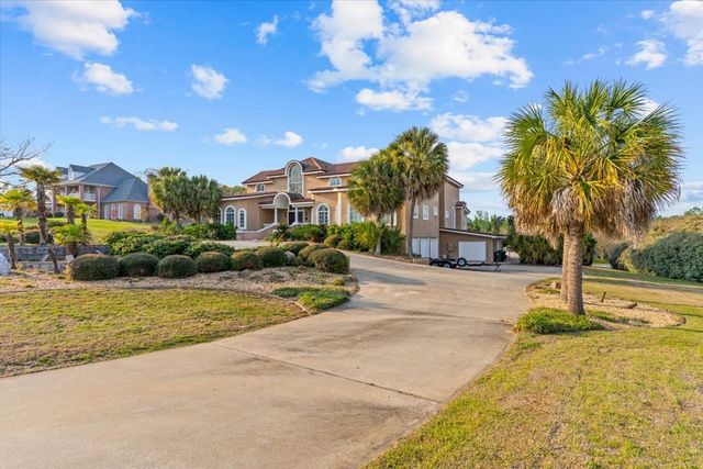 200 Asphodel Drive, Dothan, AL 36303