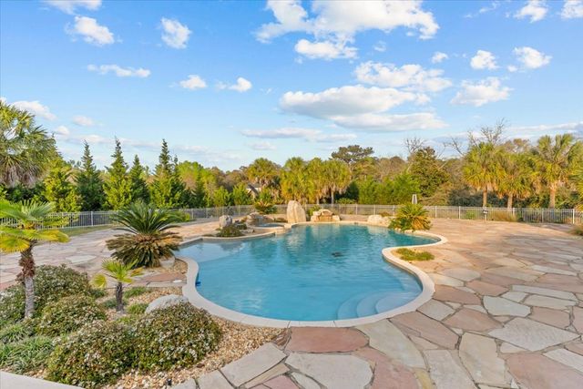 200 Asphodel Drive, Dothan, AL 36303