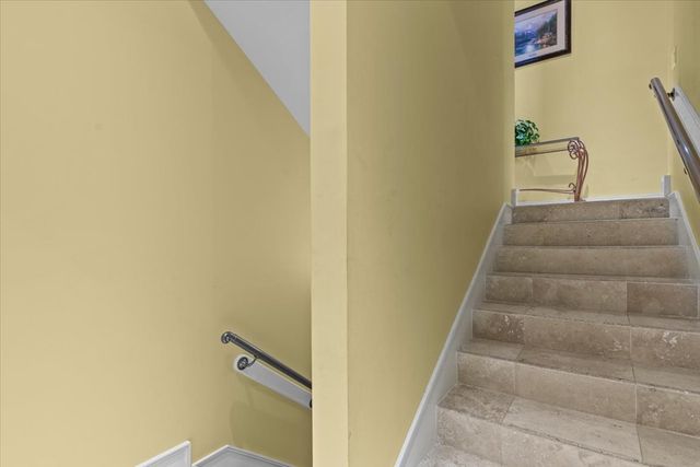 200 Asphodel Drive, Dothan, AL 36303