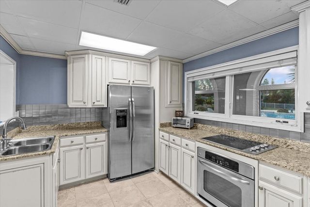 200 Asphodel Drive, Dothan, AL 36303