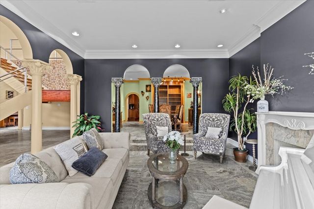 200 Asphodel Drive, Dothan, AL 36303