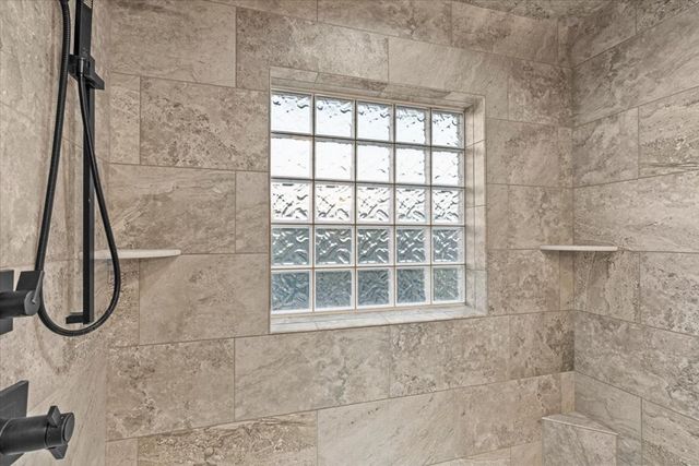 200 Asphodel Drive, Dothan, AL 36303