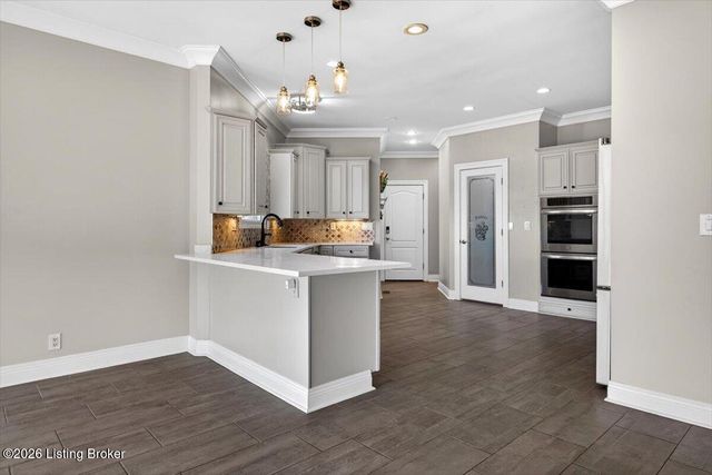 451 Todd Dr, Simpsonville, KY 40067