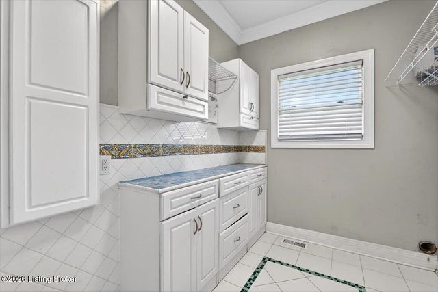 451 Todd Dr, Simpsonville, KY 40067