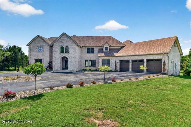 451 Todd Dr, Simpsonville, KY 40067